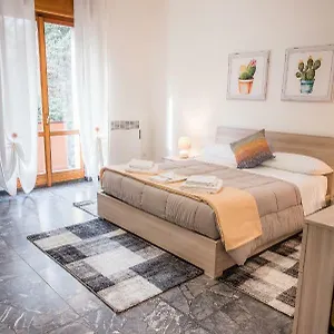 Gabrielli & - Maroncelli Guest house